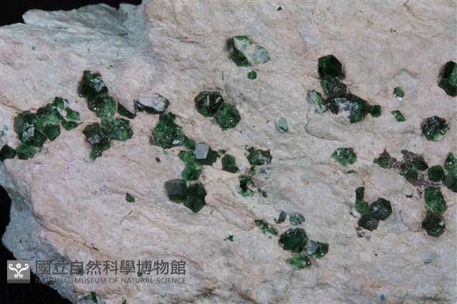 鈣鋁榴石 藏品圖，第2張
