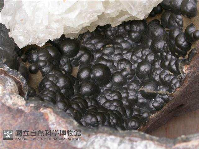 文石(霰石、菱鐵礦)藏品圖，第5張