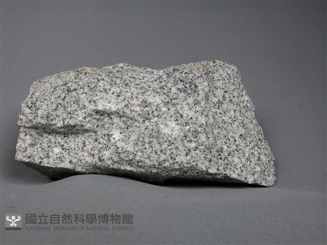 黑雲母花岡岩藏品圖，第2張