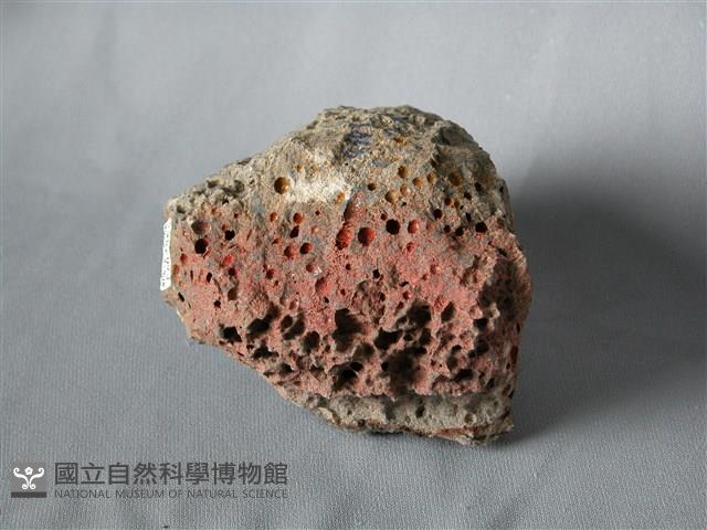 玄武岩藏品圖，第2張