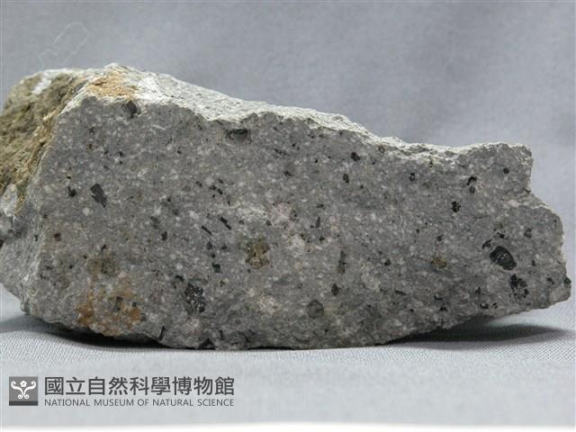 石英安山岩藏品圖，第2張