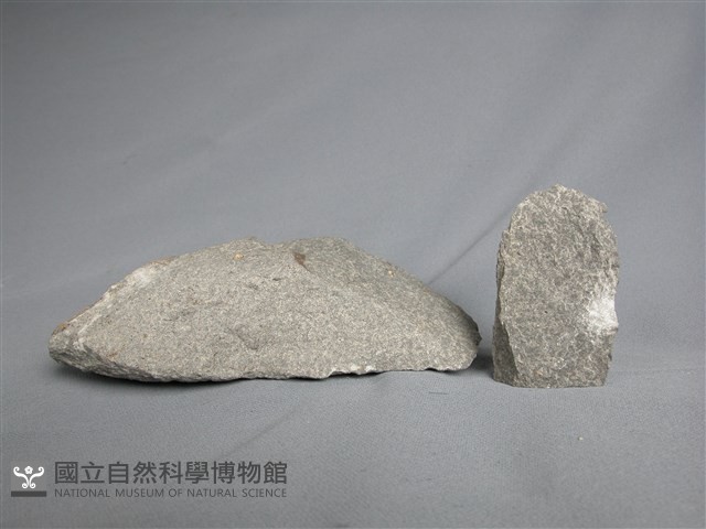 玄武岩藏品圖，第2張