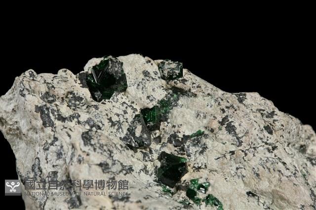 鈣鋁榴石 藏品圖，第2張