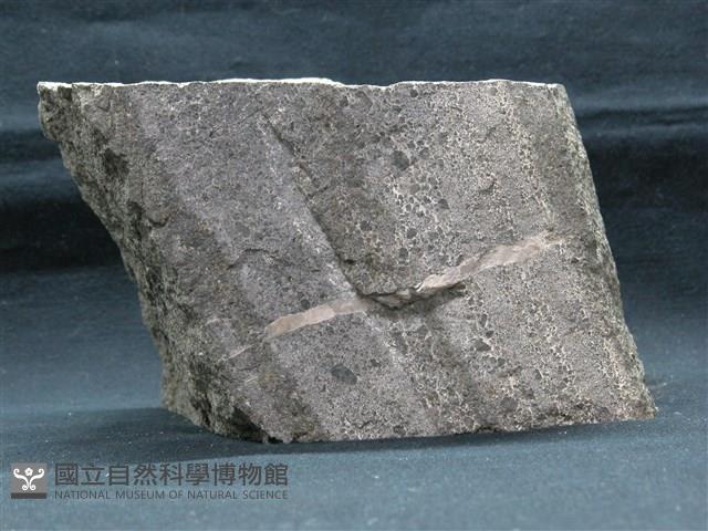 凝灰岩藏品圖，第2張