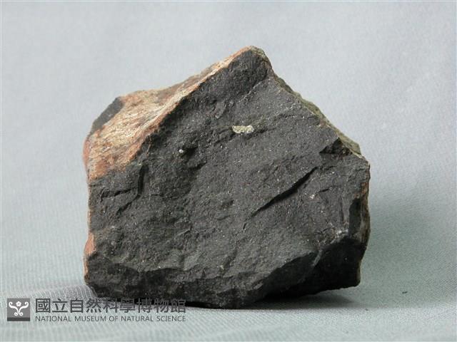 鹼性玄武岩藏品圖，第2張