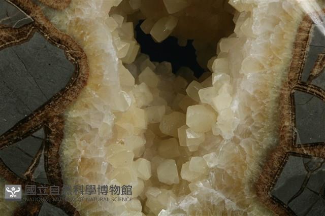 方解石藏品圖，第2張