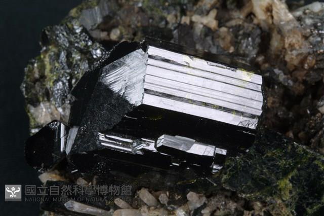 綠簾石藏品圖，第5張
