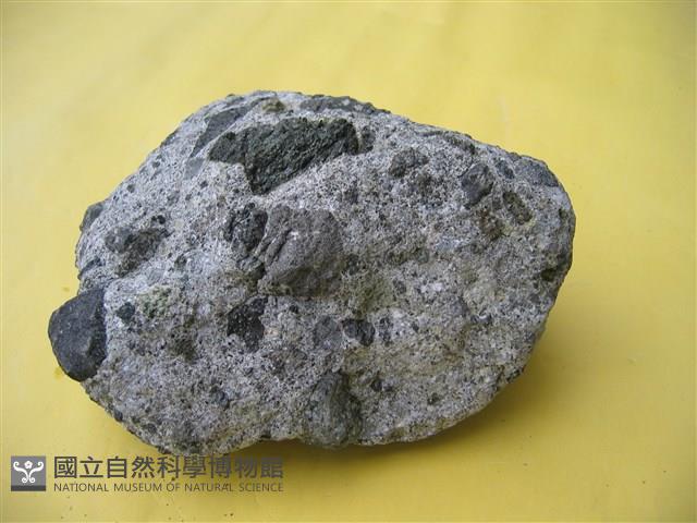 凝灰質集塊岩藏品圖，第3張
