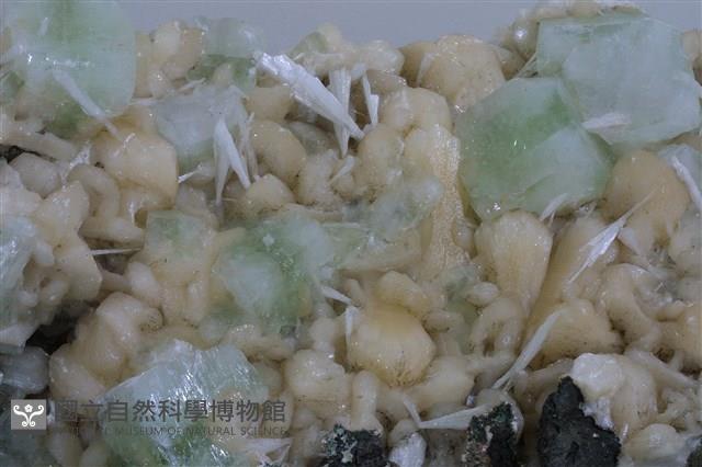 魚眼石/輝沸石/鈣沸石藏品圖，第3張