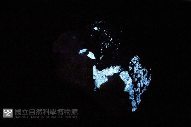 白鎢礦/石英藏品圖，第3張