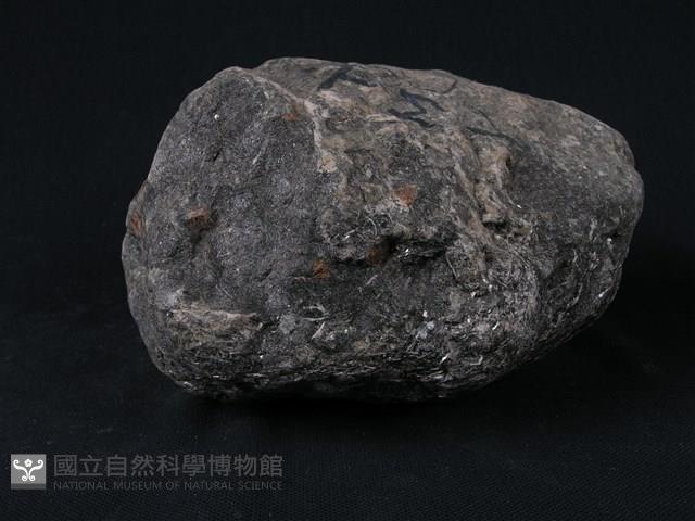石榴子石-角閃岩藏品圖，第3張