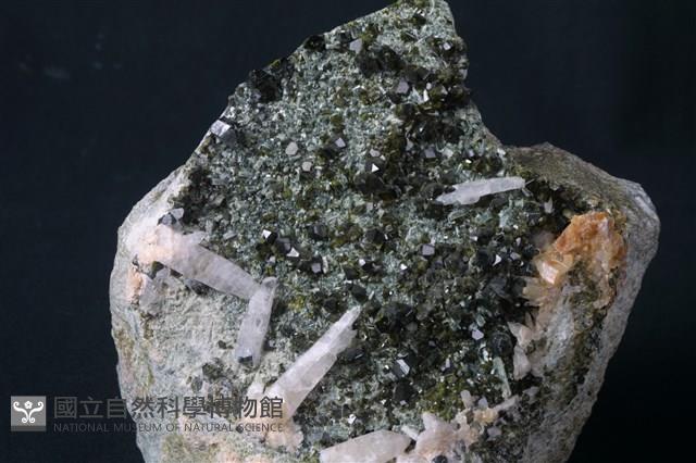 綠簾石藏品圖，第3張