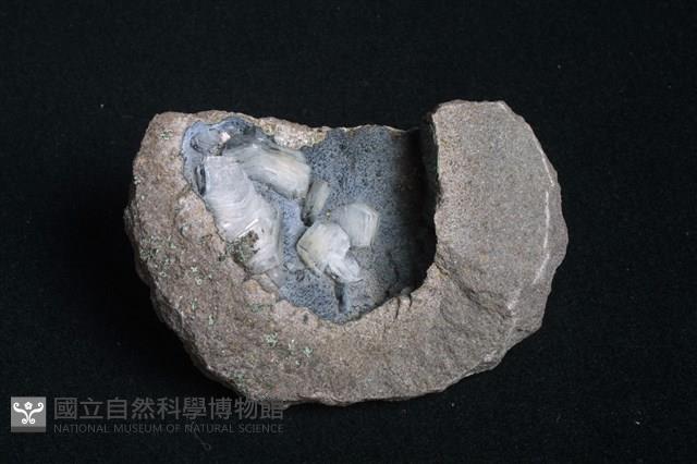 片沸石藏品圖，第3張