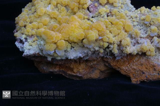 砷鉛礦藏品圖，第3張