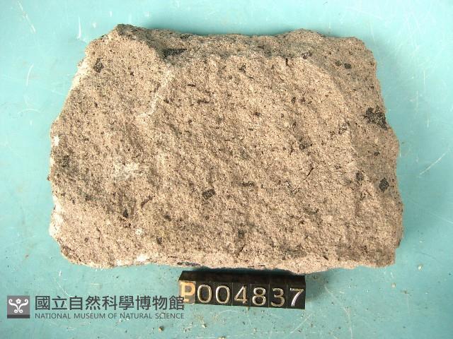 角閃安山岩藏品圖，第4張
