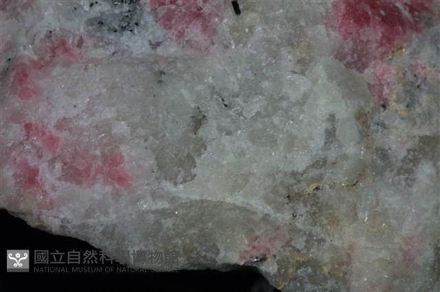 矽鈹鋁鈉石 藏品圖，第6張