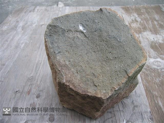 玄武岩藏品圖，第1張