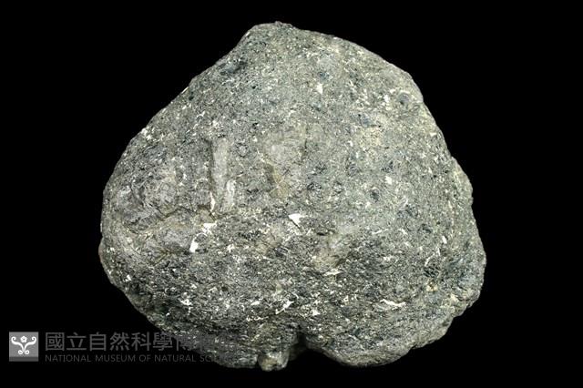 玻璃質玄武岩藏品圖，第1張