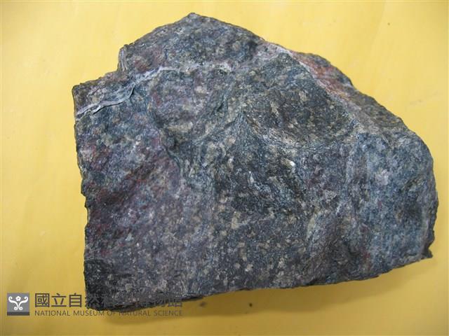 橄欖岩藏品圖，第1張