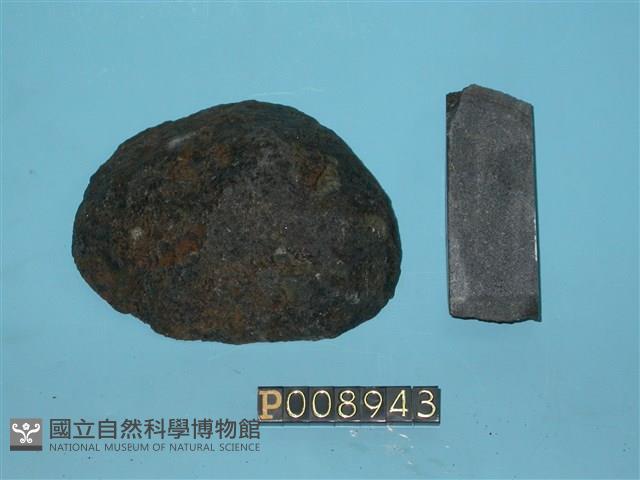 玄武岩藏品圖，第1張