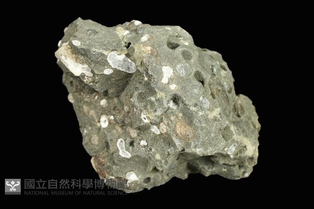 玄武岩藏品圖，第1張