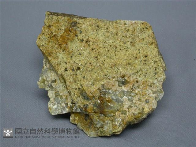 偉晶岩藏品圖，第1張