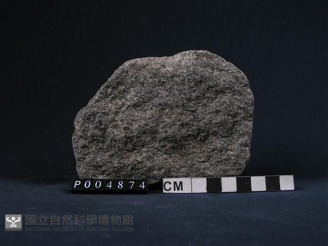 柘榴二輝粒變岩藏品圖，第1張