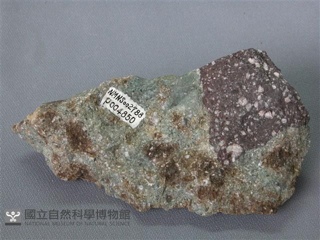 安山岩藏品圖，第1張