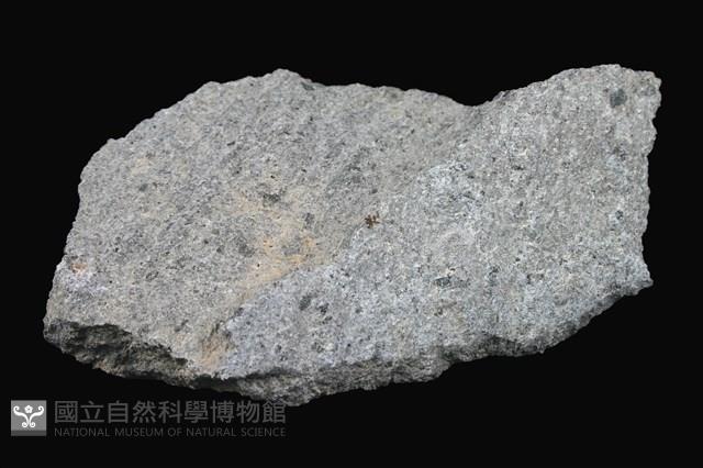 角閃石安山岩藏品圖，第1張