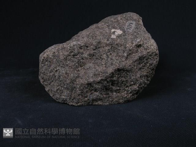 柘榴二輝粒變岩藏品圖，第3張