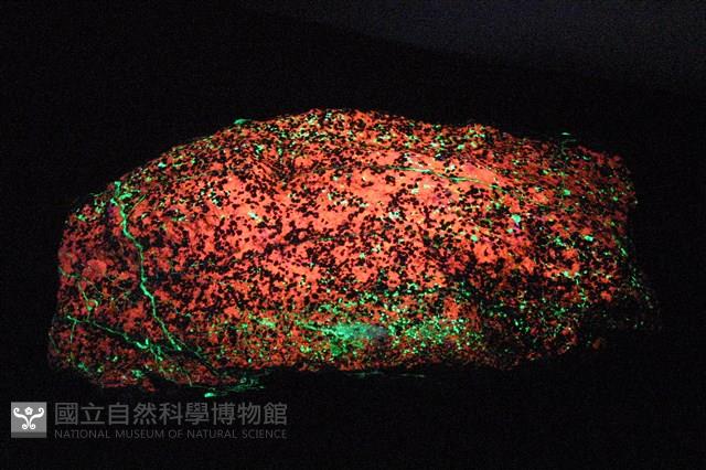 方解石/矽鋅礦/鋅鐵尖晶石藏品圖，第8張