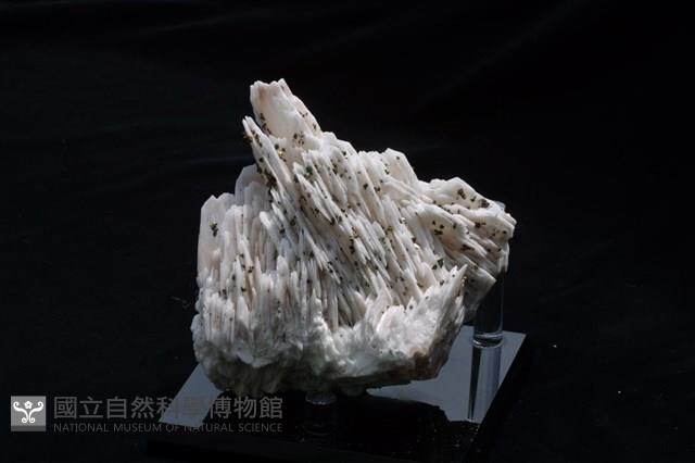 重晶石/黃銅礦藏品圖，第8張
