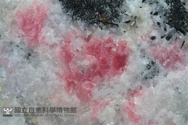 矽鈹鋁鈉石 藏品圖，第2張