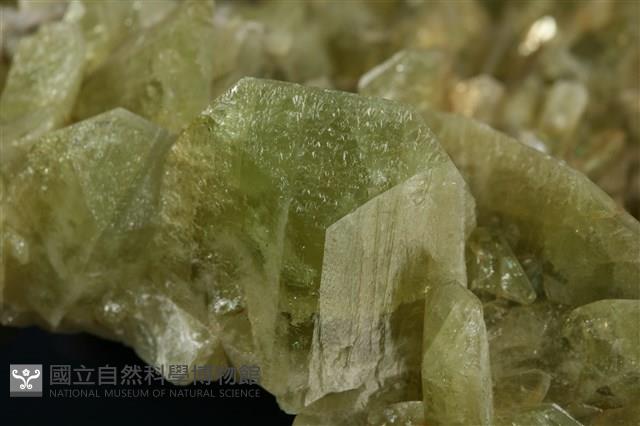 磷鋁鈉石藏品圖，第2張