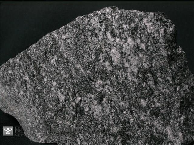 角閃石-黑雲母片麻岩藏品圖，第2張
