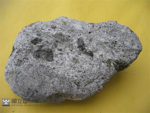 凝灰角礫岩藏品圖，第2張