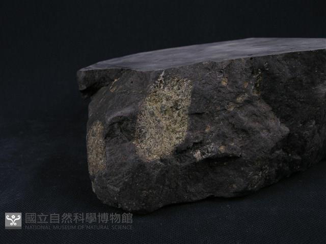 玄武岩藏品圖，第2張