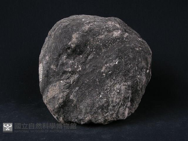 石榴子石-角閃岩藏品圖，第2張