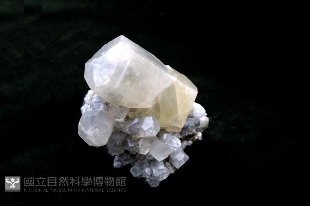 方解石藏品圖，第2張