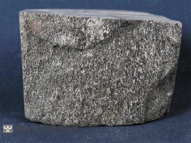 角閃石片麻岩藏品圖，第2張