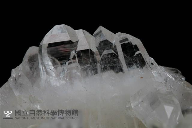 縫合水晶藏品圖，第2張