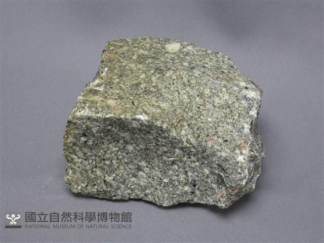 長石玢岩藏品圖，第2張