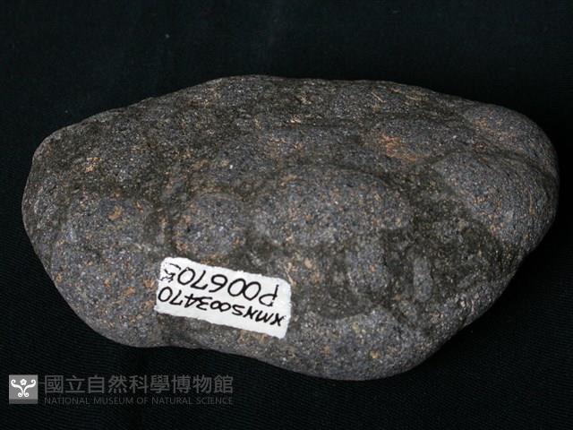 集塊岩藏品圖，第2張