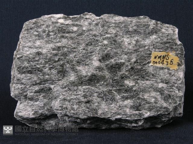 角閃岩藏品圖，第2張