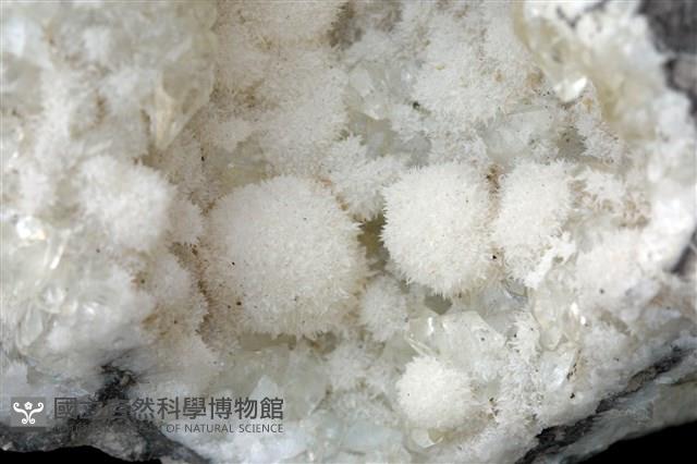 菱鍶礦 藏品圖，第2張
