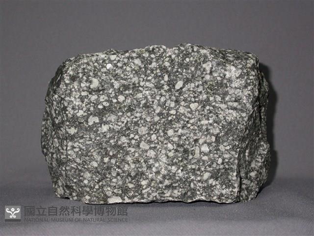 長石玢岩藏品圖，第2張