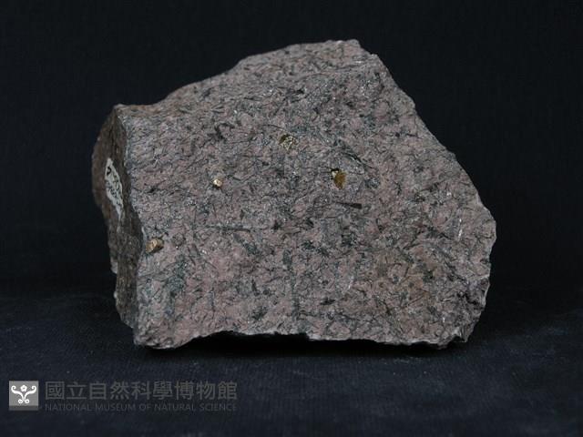 石榴石藍閃片岩藏品圖，第2張