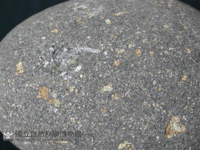 玄武岩藏品圖，第2張