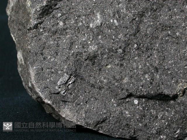 角閃安山岩藏品圖，第2張