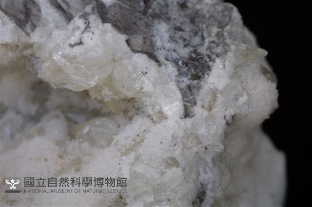 菱鍶礦 藏品圖，第12張